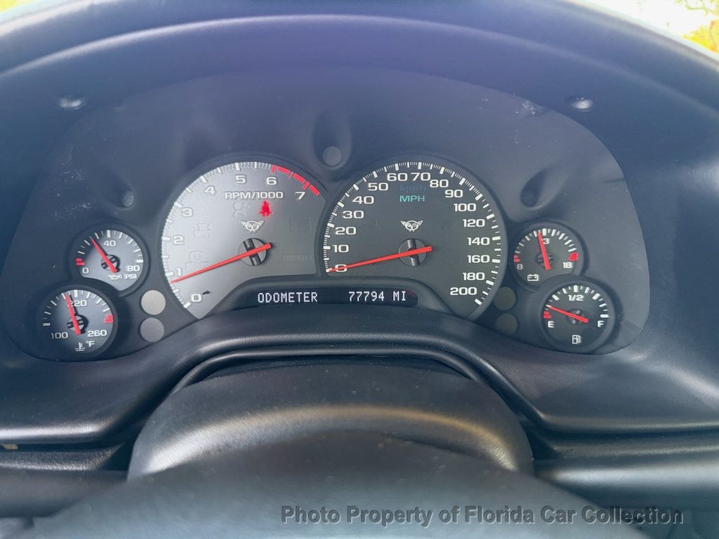 1998 Chevrolet Corvette Coupe Targa Roof - 22877624 - 34
