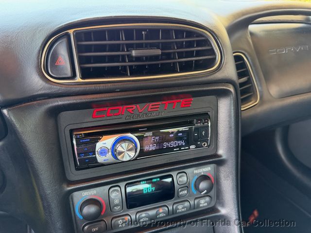 1998 Chevrolet Corvette Coupe Targa Roof - 22877624 - 35