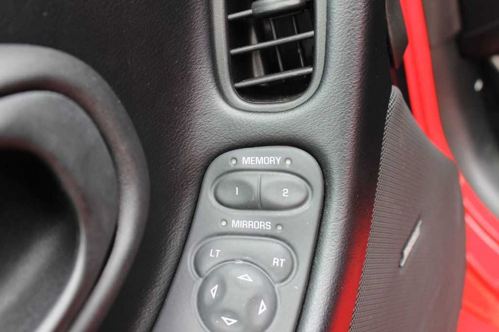 1998 Chevrolet Corvette Very LOW Miles Very Clean Rare Local V8 615-300-6004 - 23005726 - 24