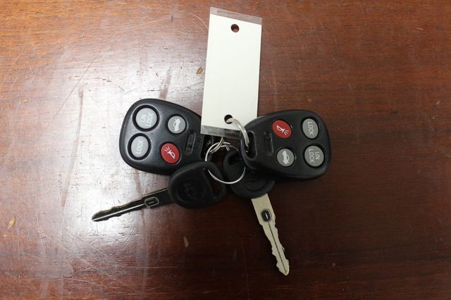 1998 Chevrolet Corvette Very LOW Miles Very Clean Rare Local V8 615-300-6004 - 23005726 - 31