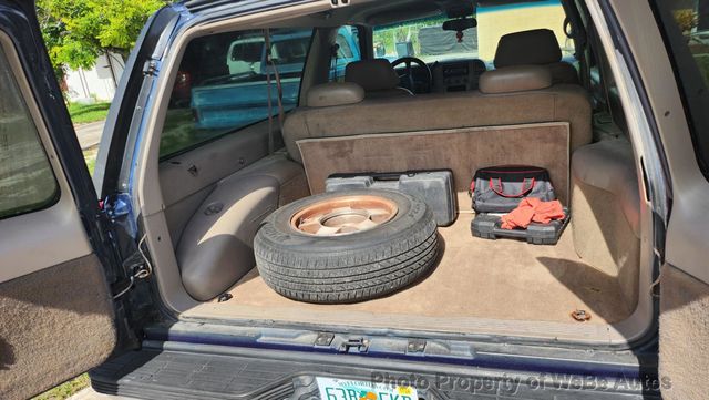 1998 Chevrolet Tahoe C1500 2-Door For Sale - 22540275 - 8