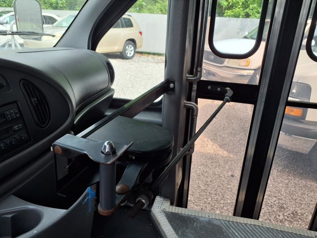 1998 Ford ECONOLINE E350 CUTAWAY VAN - 22871761 - 14