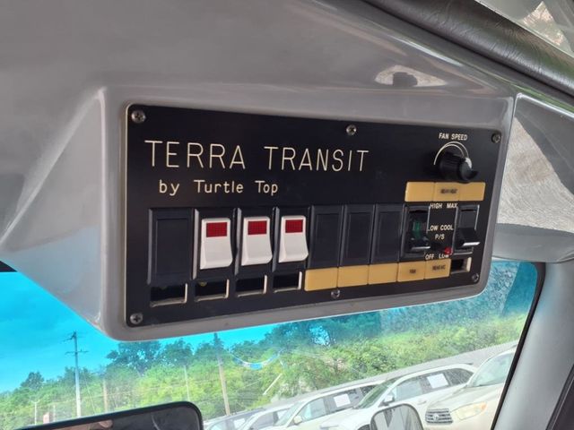 1998 Ford Econoline E350 Cargo Cutaway - 22871761 - 12