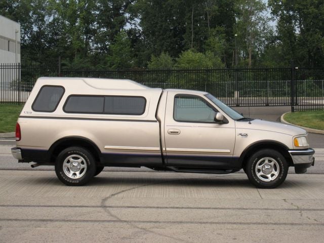 1998 Ford F-150 Reg Cab 139" Lariat - 23074698 - 10