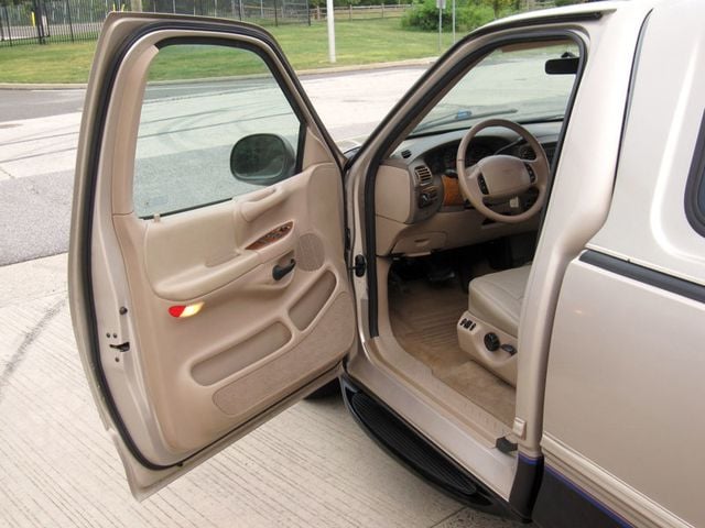 1998 Ford F-150 Reg Cab 139" Lariat - 23074698 - 20