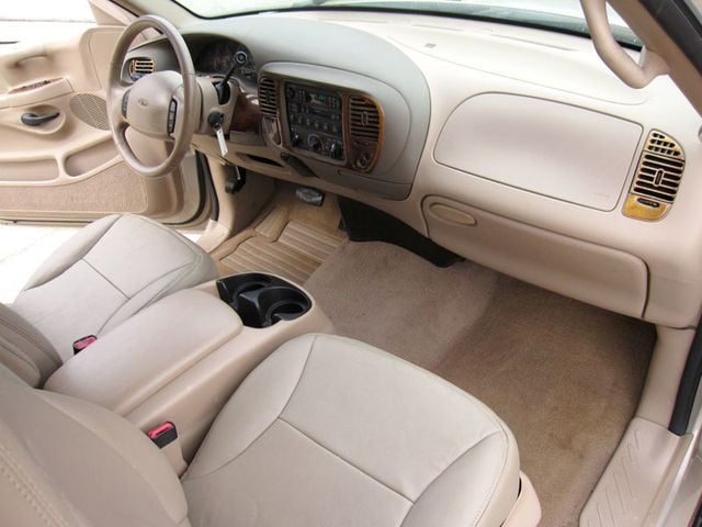 1998 Ford F-150 Reg Cab 139" Lariat - 23074698 - 27