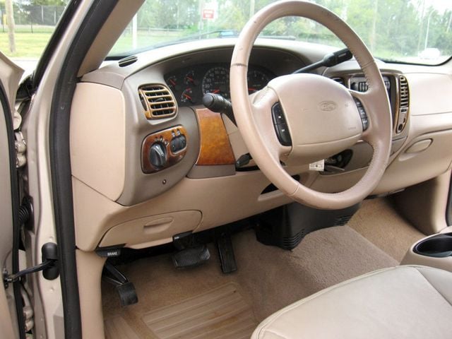 1998 Ford F-150 Reg Cab 139" Lariat - 23074698 - 31