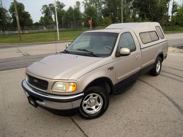 1998 Ford F-150 Reg Cab 139" Lariat - 23074698 - 3