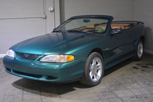 1998 Ford Mustang 2dr Convertible GT - 22862284 - 19