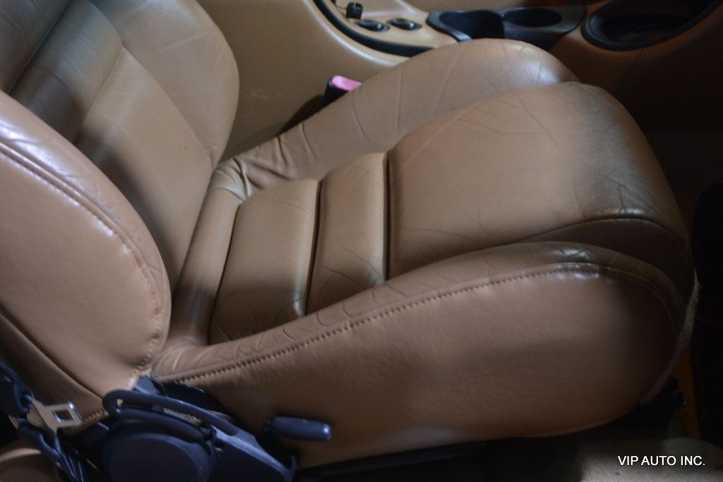 1998 Ford Mustang 2dr Convertible GT - 22862284 - 29