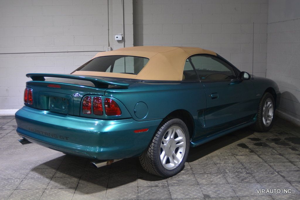 1998 Ford Mustang 2dr Convertible GT - 22862284 - 4
