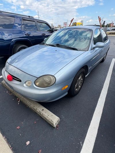 1998 Ford Taurus