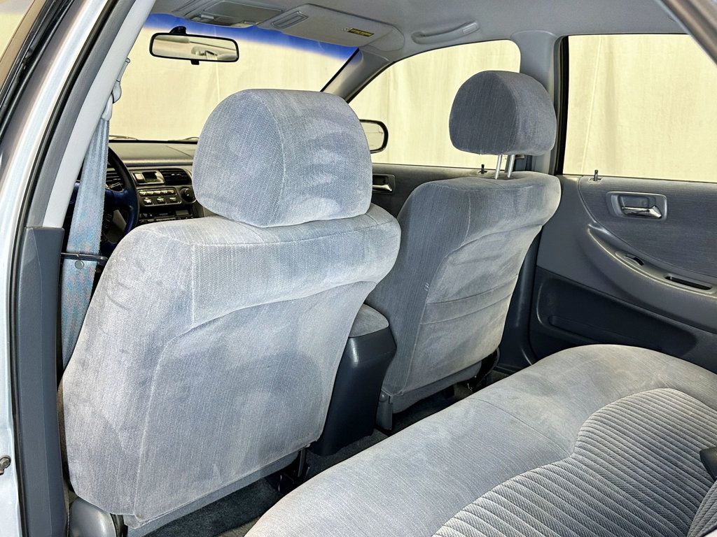 1998 Honda Accord Sedan 4dr Sedan LX Automatic - 23054434 - 30