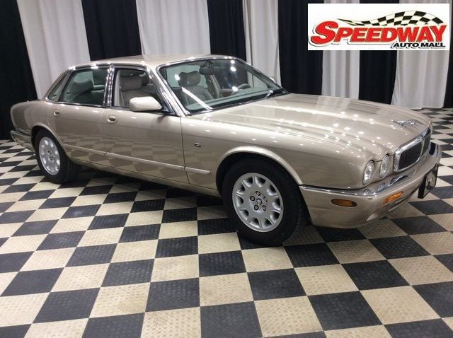 1998 Jaguar XJ 4dr Sedan - 22891956 - 0