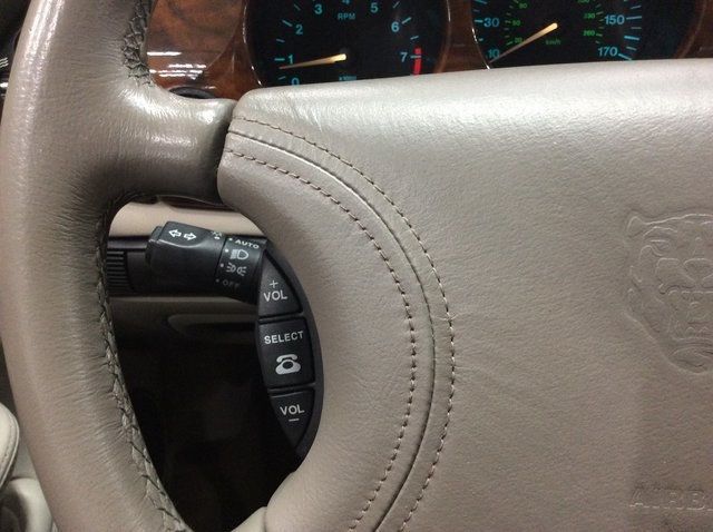 1998 Jaguar XJ 4dr Sedan - 22891956 - 11