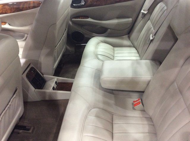 1998 Jaguar XJ 4dr Sedan - 22891956 - 20