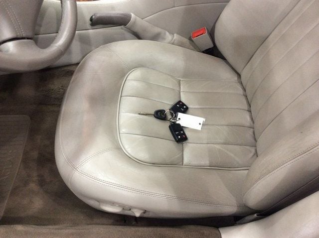 1998 Jaguar XJ 4dr Sedan - 22891956 - 7