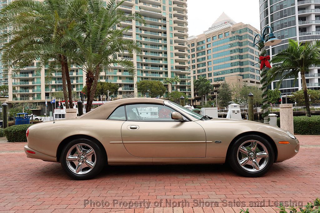 1998 Jaguar XK8 2dr Convertible - 22971459 - 16