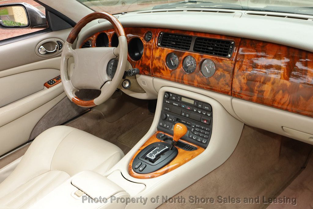 1998 Jaguar XK8 2dr Convertible - 22971459 - 28