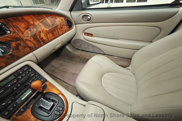 1998 Jaguar XK8 2dr Convertible - 22971459 - 31