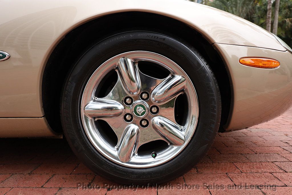 1998 Jaguar XK8 2dr Convertible - 22971459 - 39