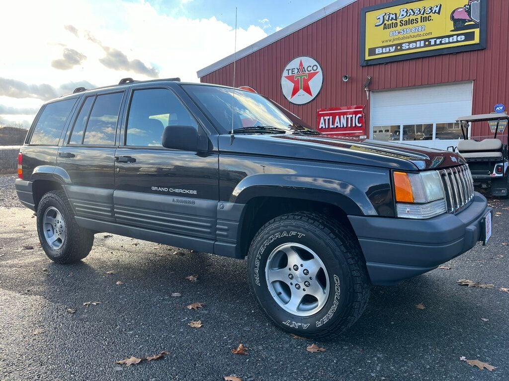 1998 Jeep Grand Cherokee 4dr Laredo 4WD - 22624589 - 0