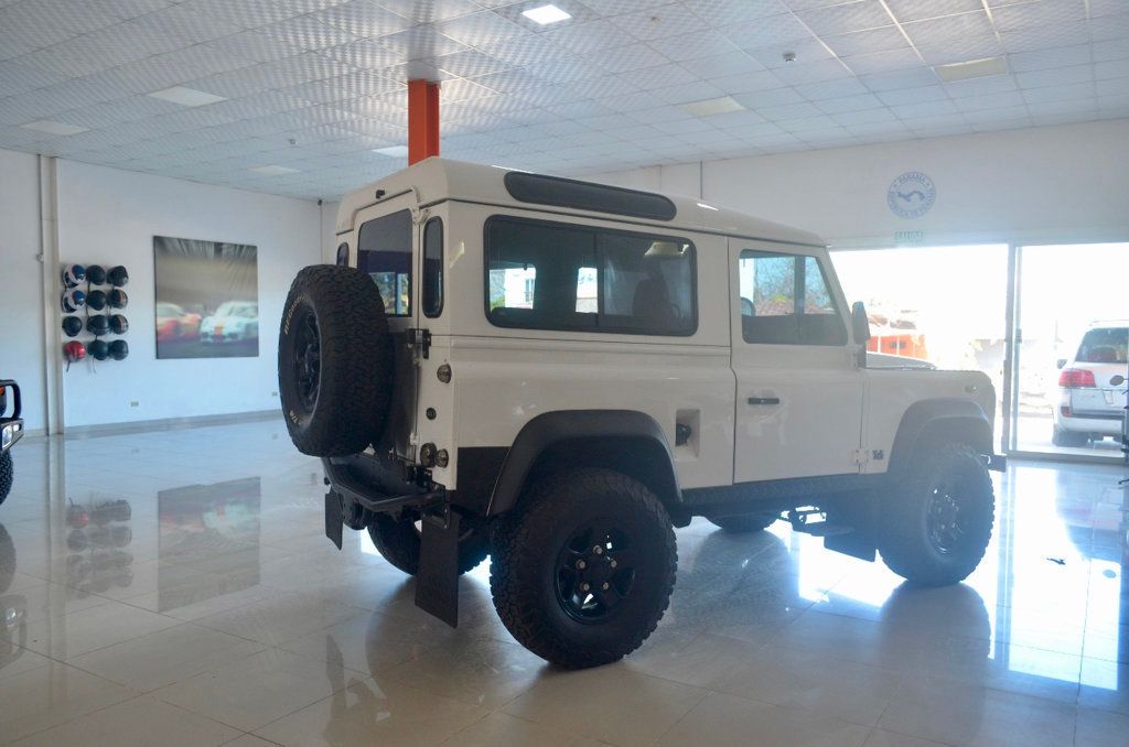 1998 Land Rover Defender Generacion personalizada. Todo es nuevo. Cero km - 21739502 - 4