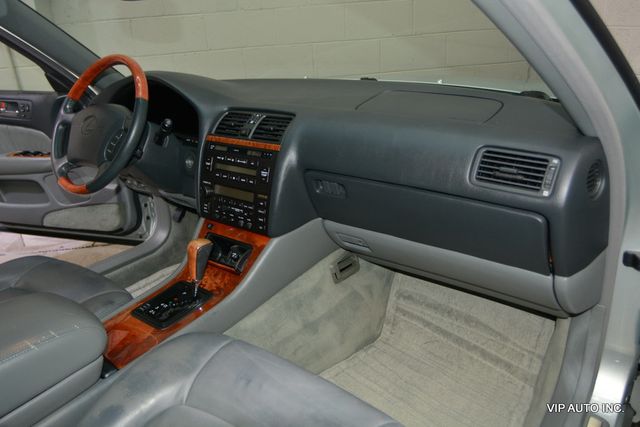 1998 Lexus LS LS 400 Sedan 4D - 23055818 - 13