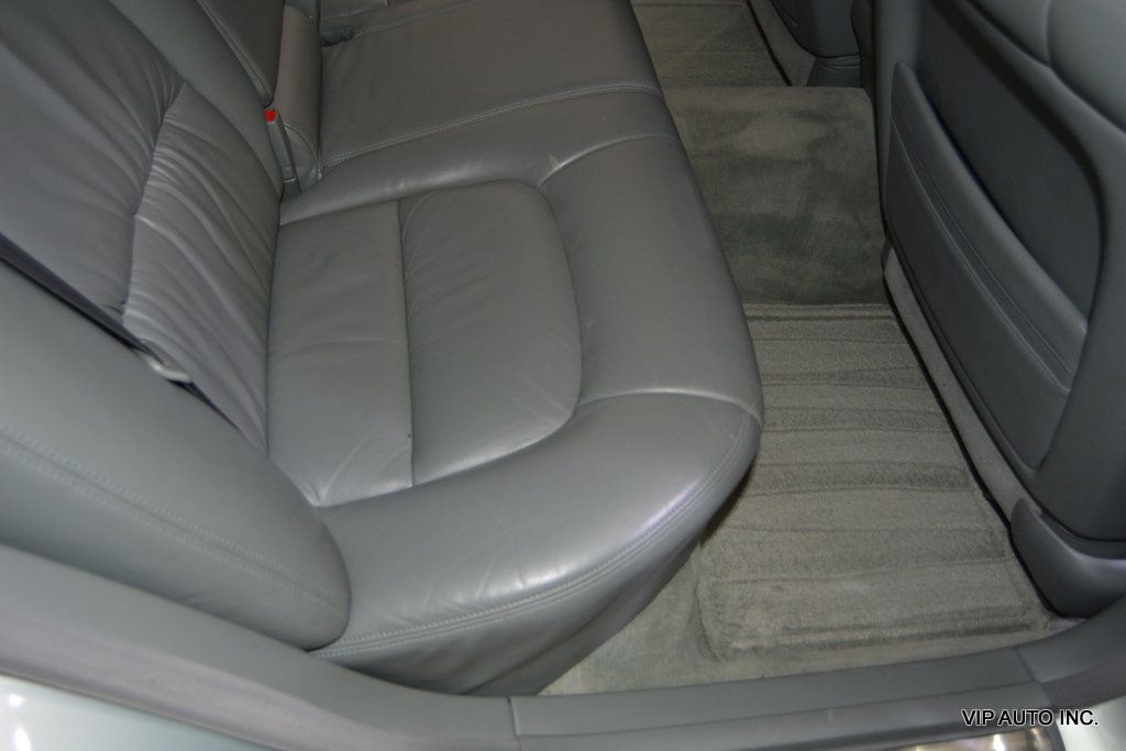 1998 Lexus LS LS 400 Sedan 4D - 23055818 - 19