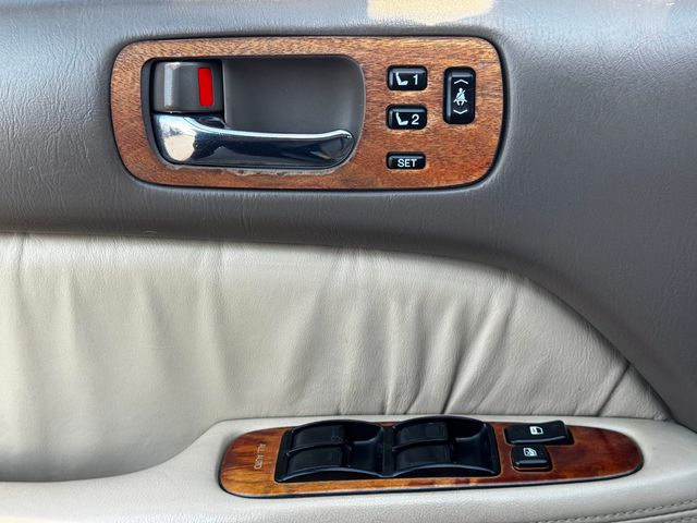1998 Lexus LS 400 Base Trim - 23006043 - 11