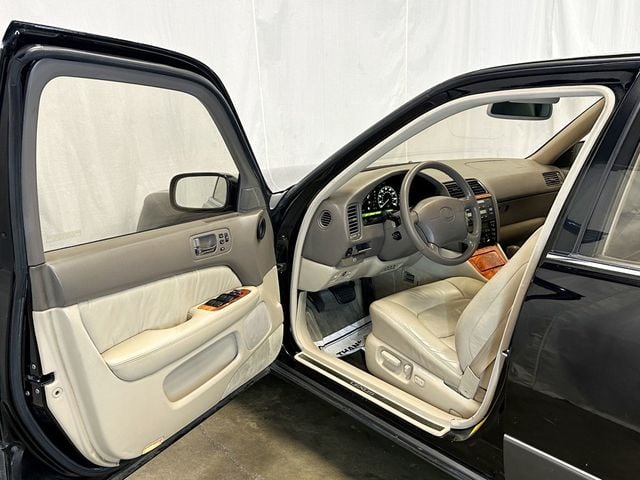 1998 Lexus LS 400 Luxury Sdn 4dr Sedan - 23048883 - 15