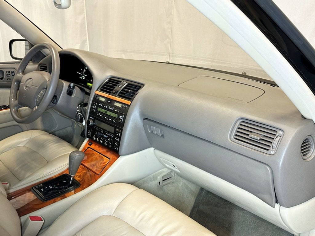 1998 Lexus LS 400 Luxury Sdn 4dr Sedan - 23048883 - 23