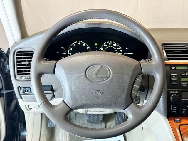 1998 Lexus LS 400 Luxury Sdn 4dr Sedan - 23048883 - 24
