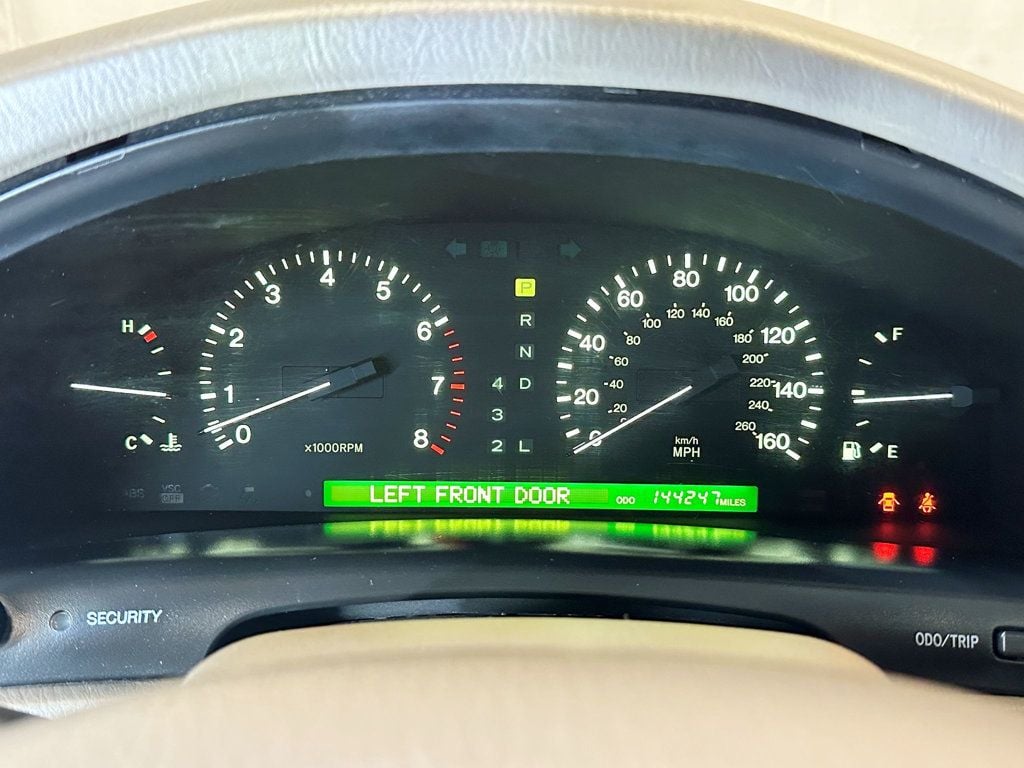 1998 Lexus LS 400 Luxury Sdn 4dr Sedan - 23048883 - 25