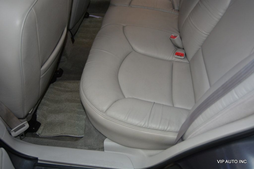 1998 Lincoln Continental 4dr Sedan - 23006416 - 26