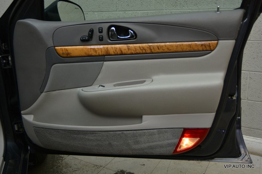1998 Lincoln Continental 4dr Sedan - 23006416 - 7