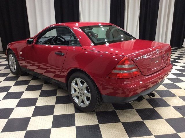 1998 Mercedes-Benz SLK SLK230 2dr Roadster - 22956759 - 3