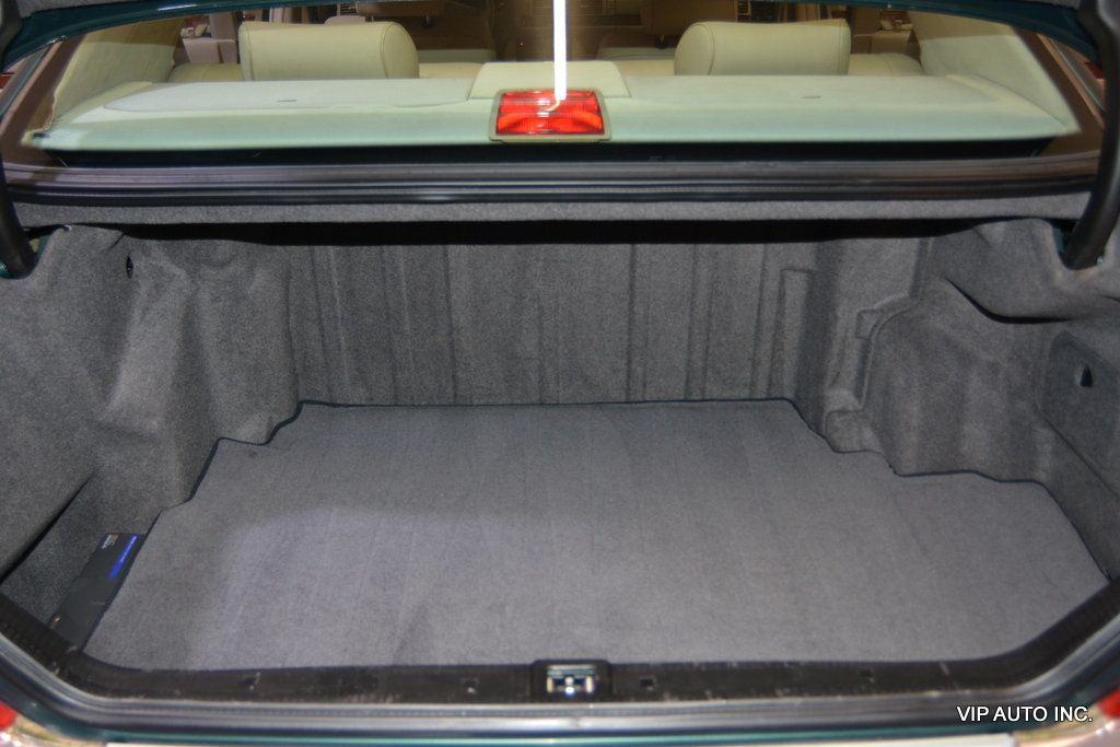 1998 Mercedes-Benz S-Class S320 4dr Sedan 3.2L LWB - 22508729 - 32