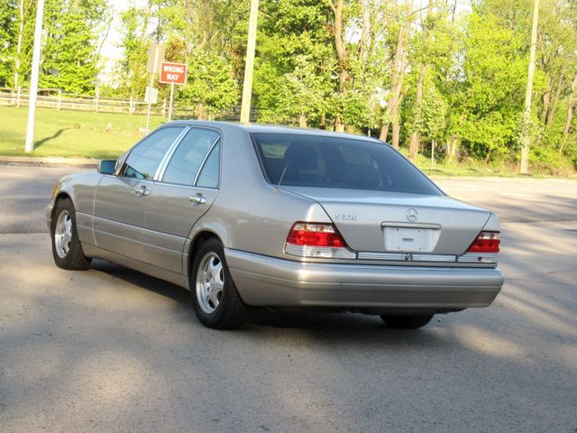 1998 Mercedes-Benz S-Class S320 4dr Sedan 3.2L SWB - 23022649 - 11