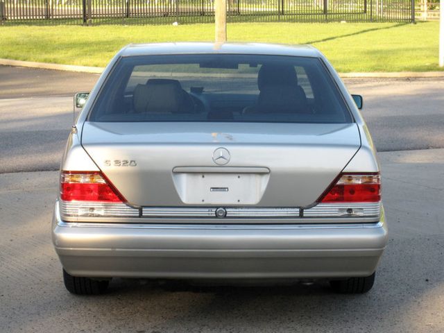 1998 Mercedes-Benz S-Class S320 4dr Sedan 3.2L SWB - 23022649 - 13