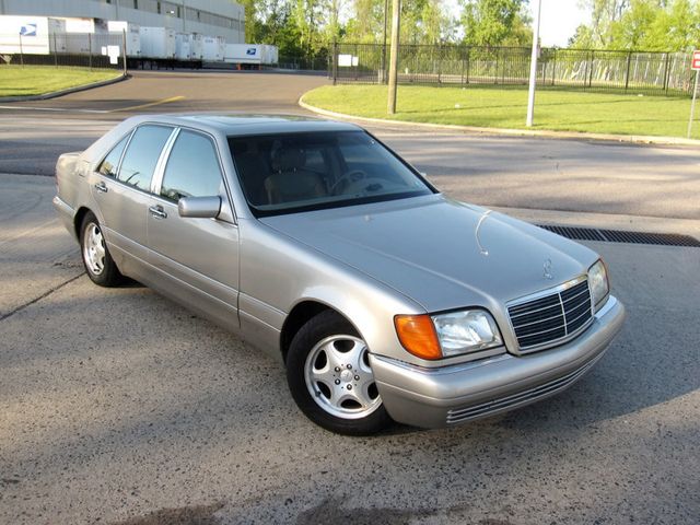 1998 Mercedes-Benz S-Class S320 4dr Sedan 3.2L SWB - 23022649 - 1