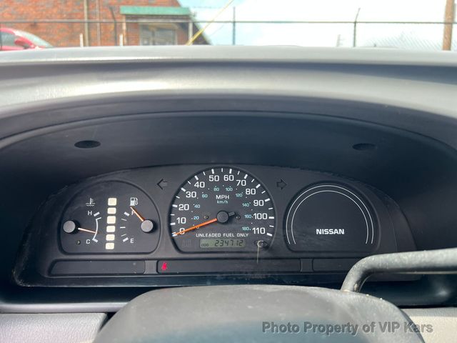 1998 Nissan Frontier 2WD XE Reg Cab Automatic - 22857786 - 10