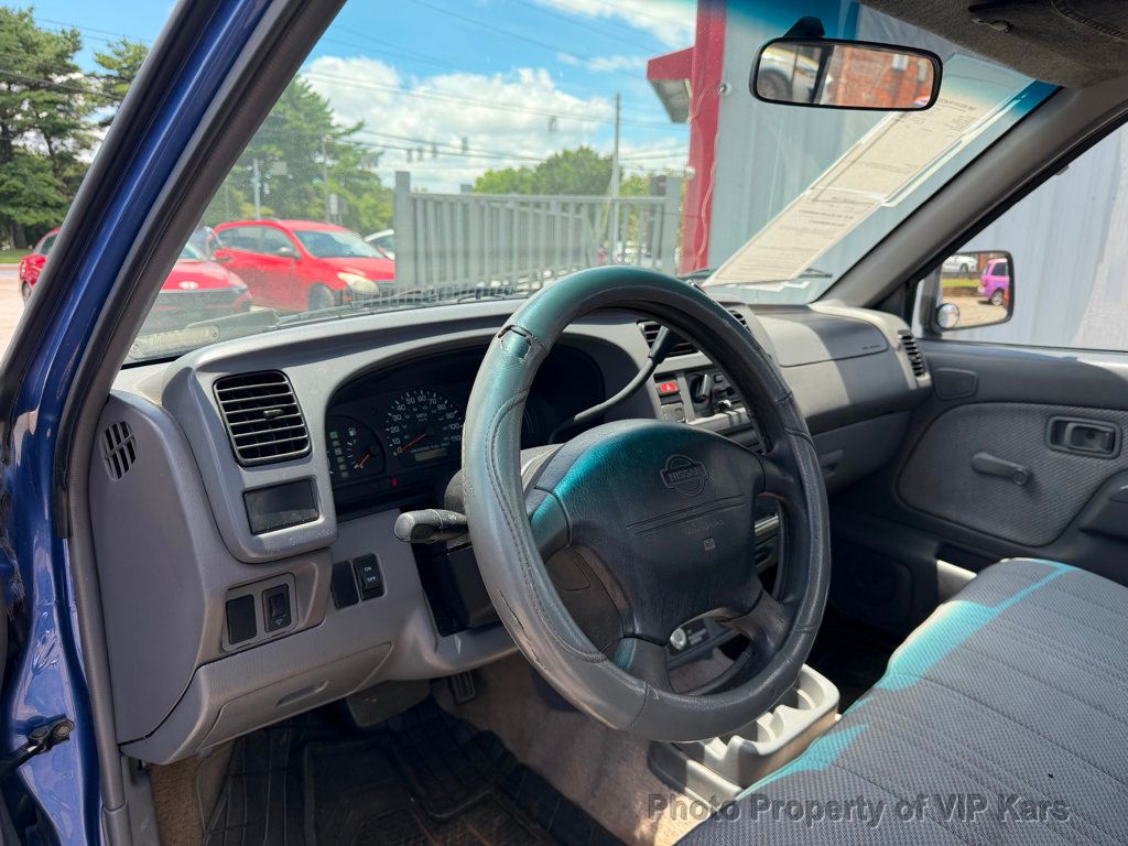 1998 Nissan Frontier 2WD XE Reg Cab Automatic - 23044423 - 10