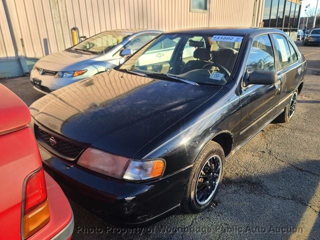 1998 Nissan Sentra 4dr Sedan GXE Automatic - 22732508 - 0