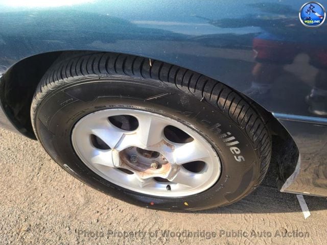 1998 Oldsmobile Aurora 4dr Sedan - 22934370 - 6