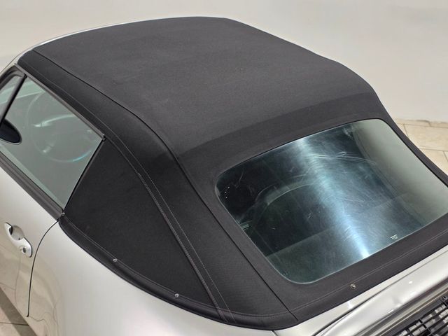 1998 Porsche 911 Carrera 2dr Carrera Cabriolet 6-Speed Manual - 23037544 - 32