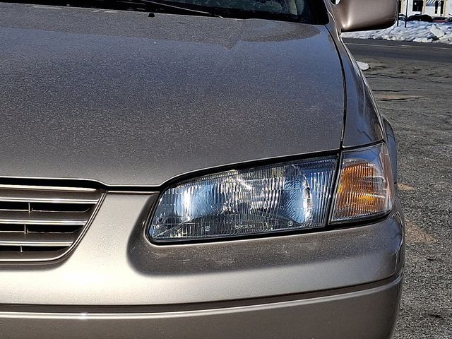 1998 Toyota Camry 4dr Sedan LE V6 Automatic - 22971802 - 10
