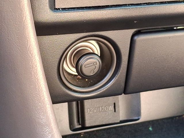 1998 Toyota Camry 4dr Sedan LE V6 Automatic - 22971802 - 22