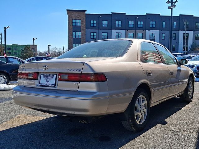 1998 Toyota Camry 4dr Sedan LE V6 Automatic - 22971802 - 3