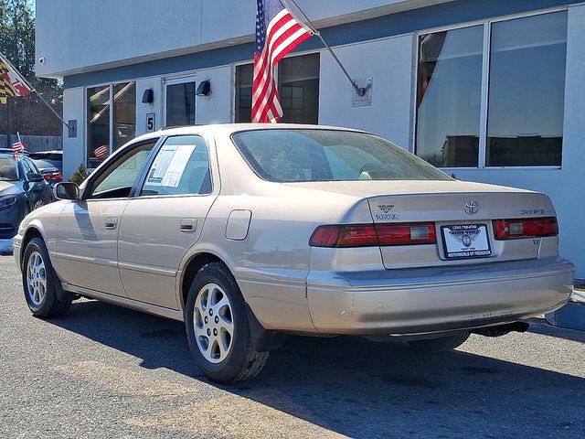 1998 Toyota Camry 4dr Sedan LE V6 Automatic - 22971802 - 5